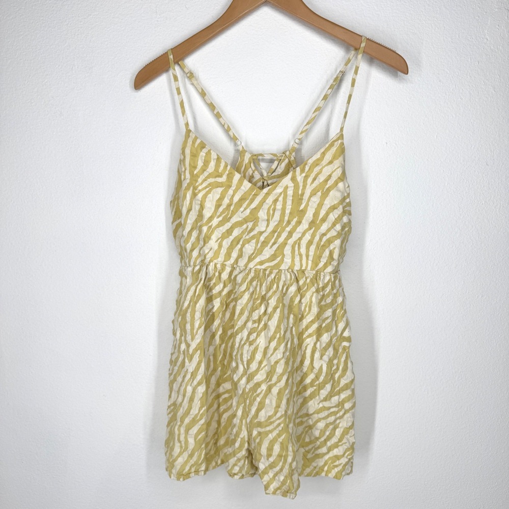 Valija Womens Zebra Print‎ Tie Back Romper Jumpsuit Shorts Linen L Lightweight